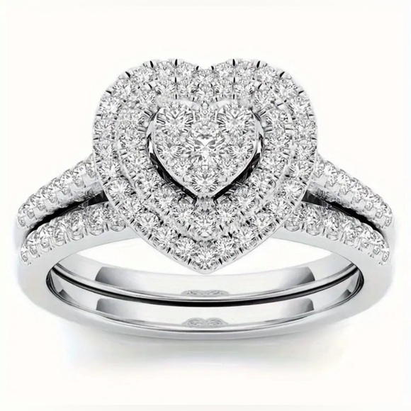 Jewelry - NIB- 201 Sterling Silver CZ Heart Ring Set